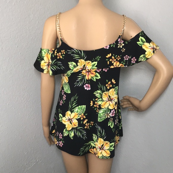 First Love Women’s Blouse - Picture 2 of 11